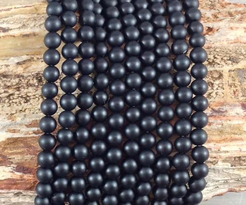 Matte Onyx aka Schwarzer Achat rund