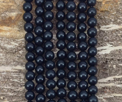 Matte Onyx aka Schwarzer Achat rund
